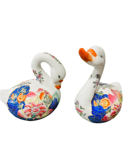 Tobacco Leaf Swans