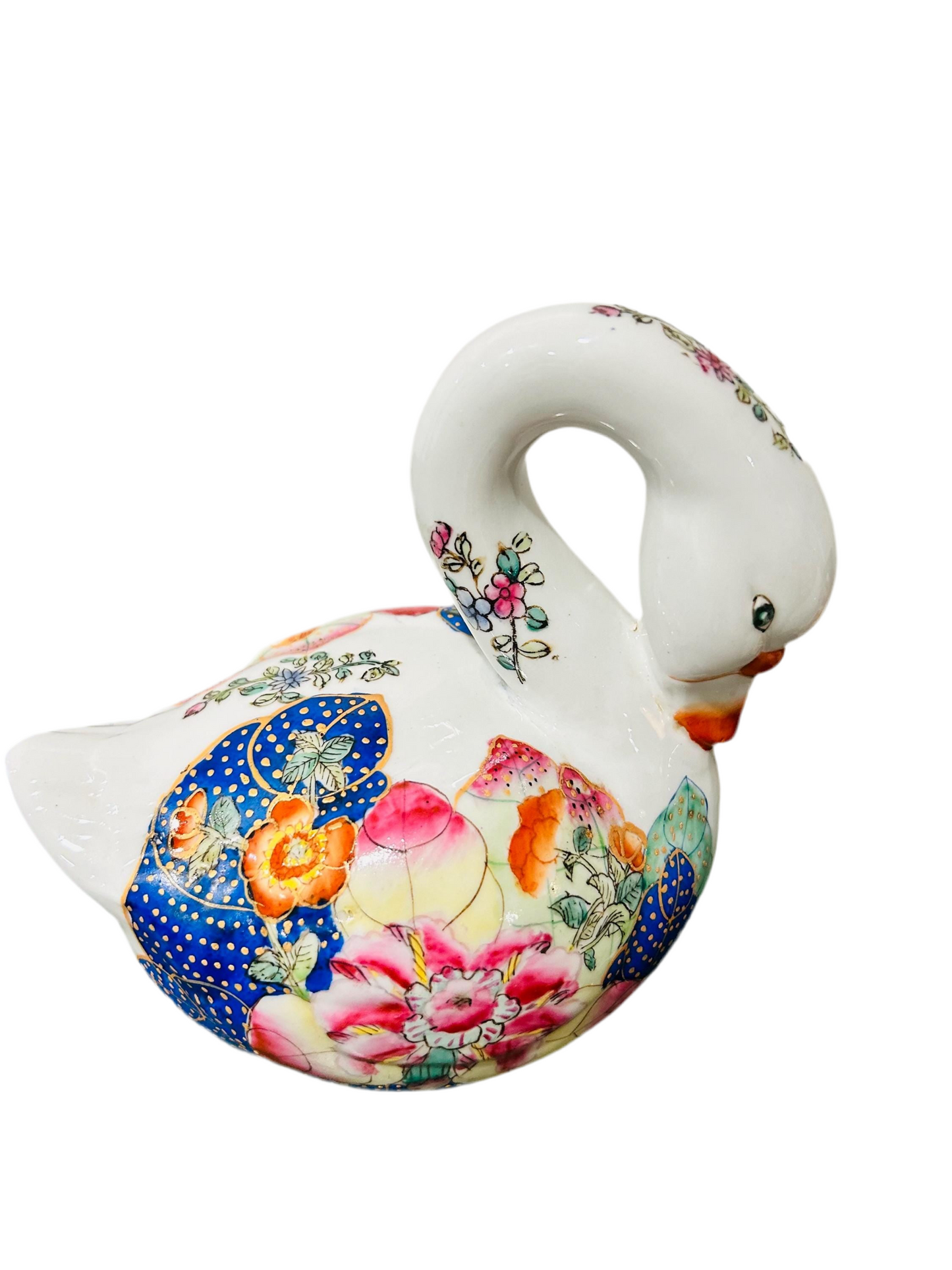 Tobacco Leaf Swans